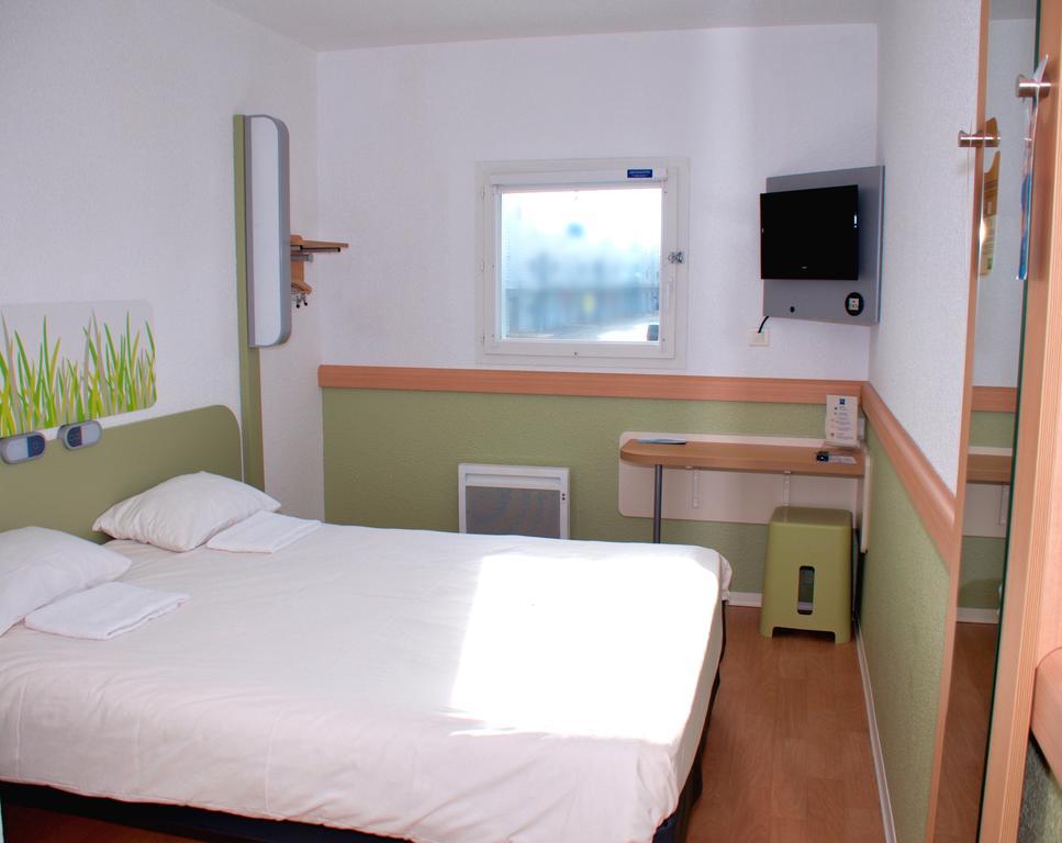 Ibis Budget Flers Grands Champs Chambre photo