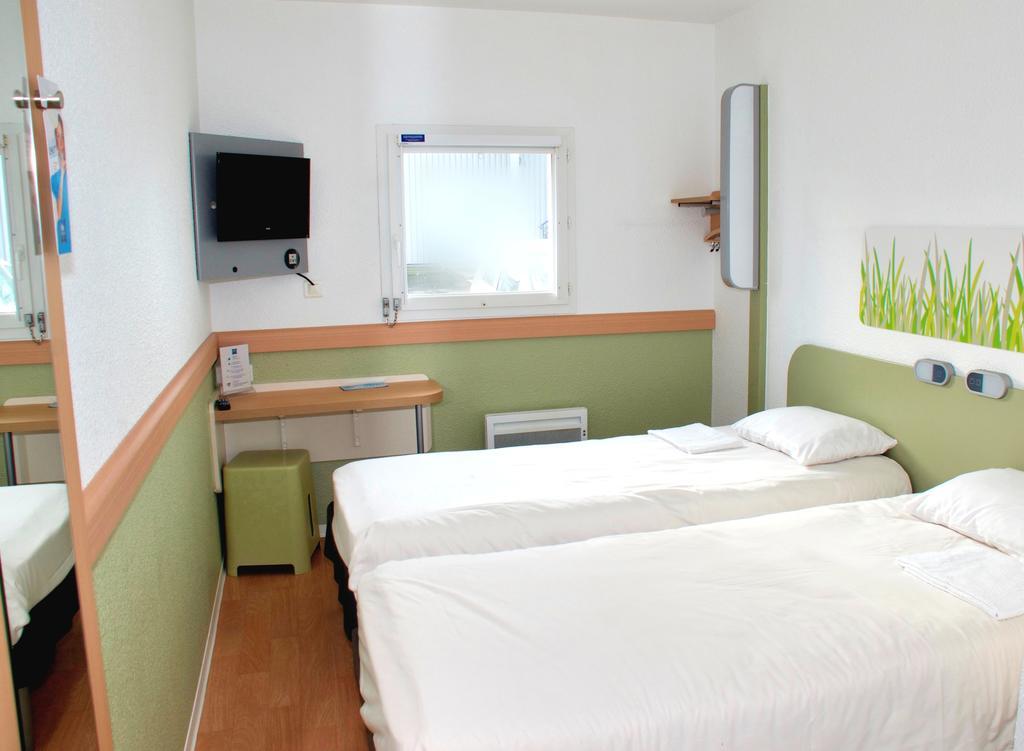 Ibis Budget Flers Grands Champs Chambre photo