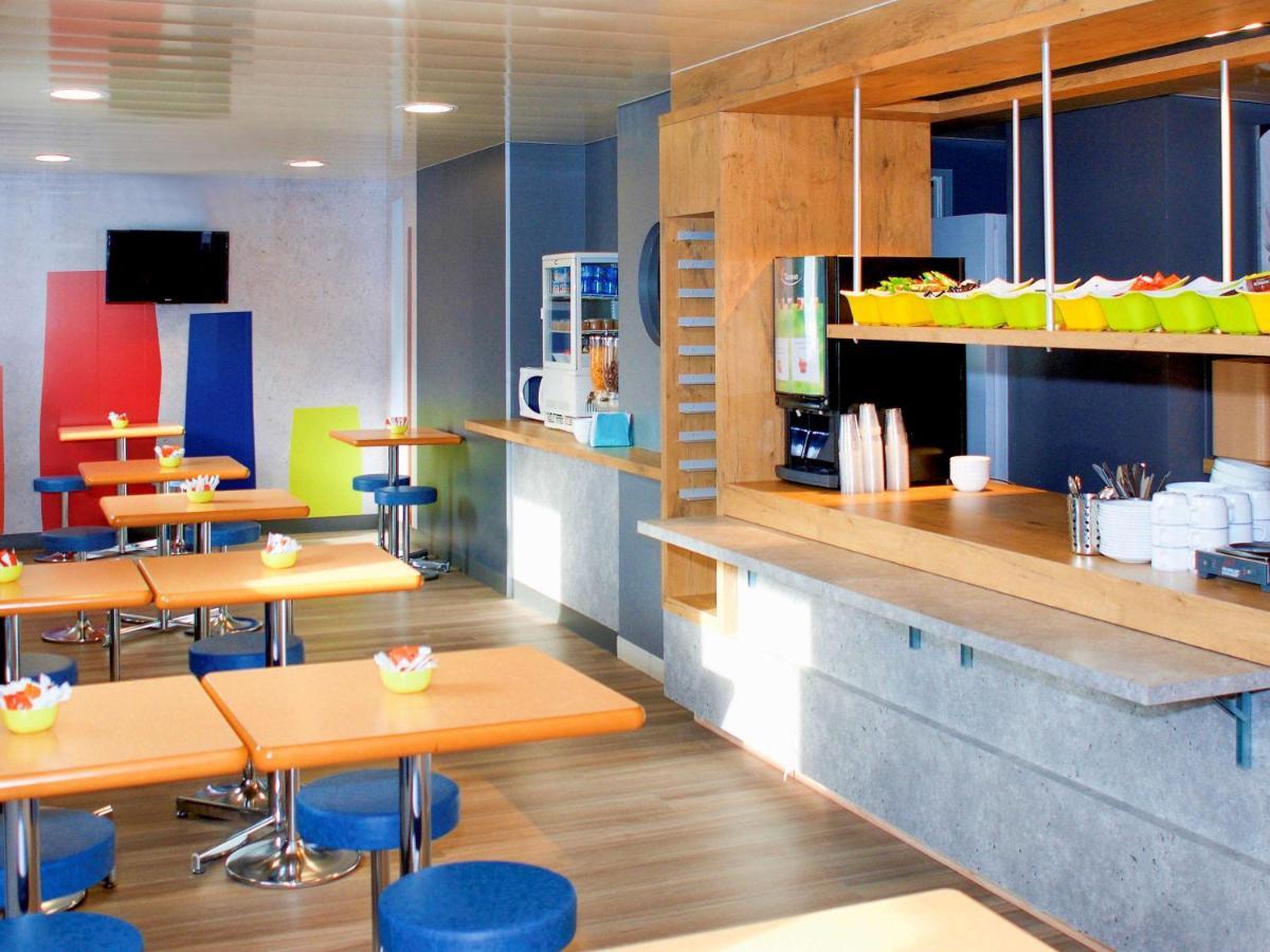 Ibis Budget Flers Grands Champs Extérieur photo